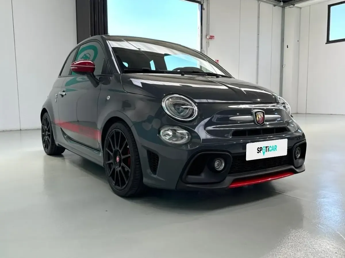 Usata Abarth 500 165 CV (121 kW) 2017 Grigio Utilitaria