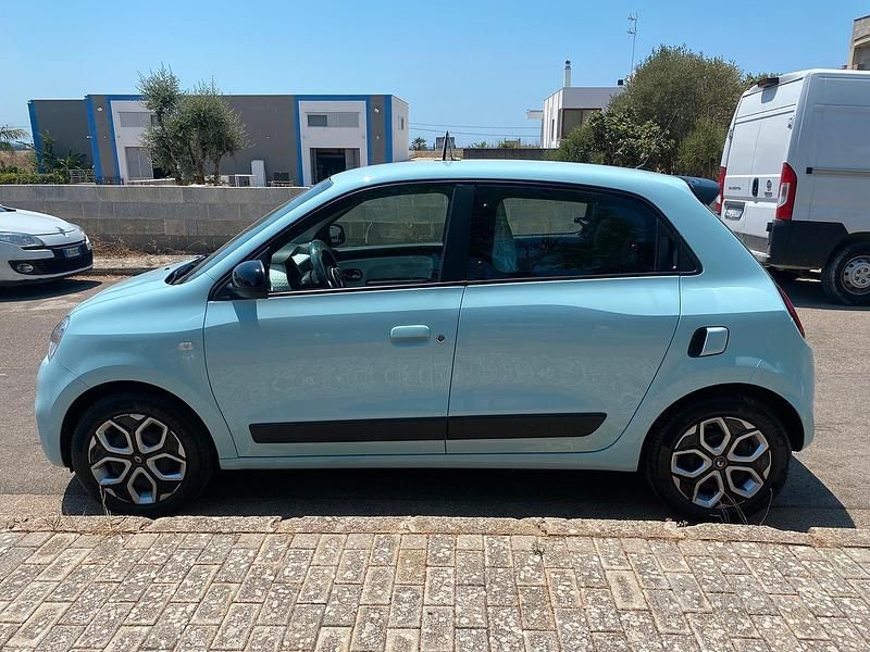 Usata Renault Twingo 58 CV (42 kW) 2022 Blu Utilitaria