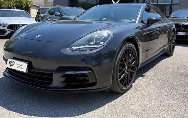 Usata Porsche Panamera 421 CV (309 kW) 2017 Nero Berlina