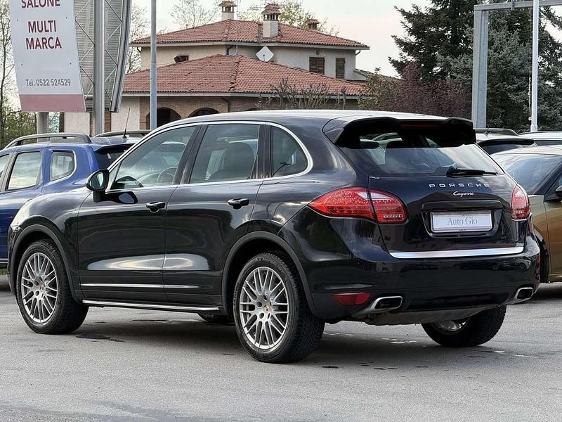 Usata Porsche Cayenne 245 CV (180 kW) 2013 Nero SUV