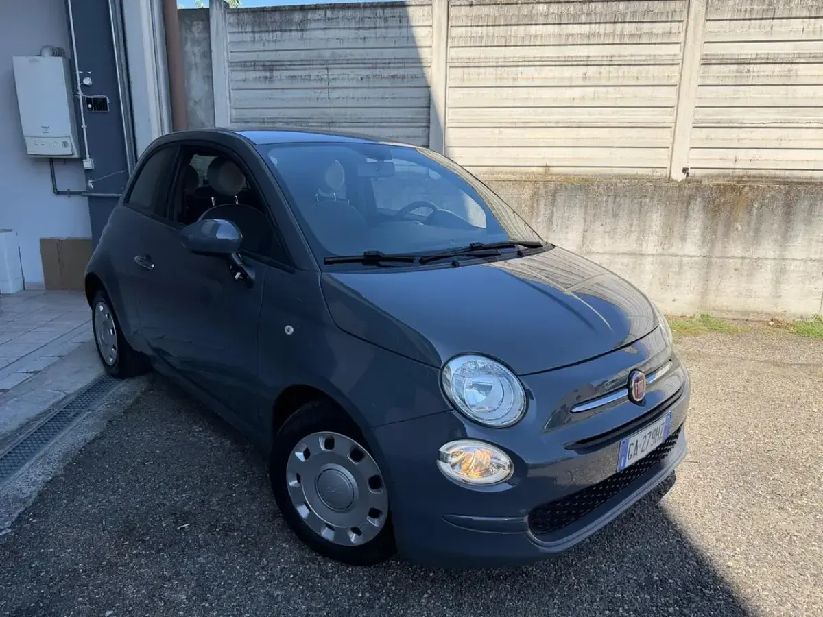 Usata Fiat 500 Dolcevita 69 CV (50 kW) 2020 Grigio Berlina