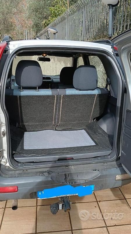 Usata Daihatsu Terios 2006 Grigio SUV