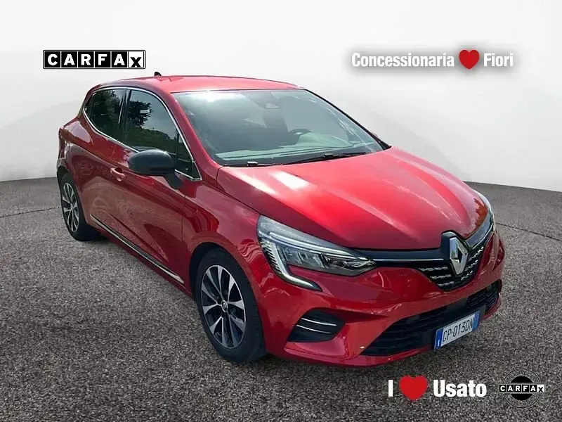 Usata Renault Clio V Techno 101 CV (74 kW) 2023 Rosso Utilitaria