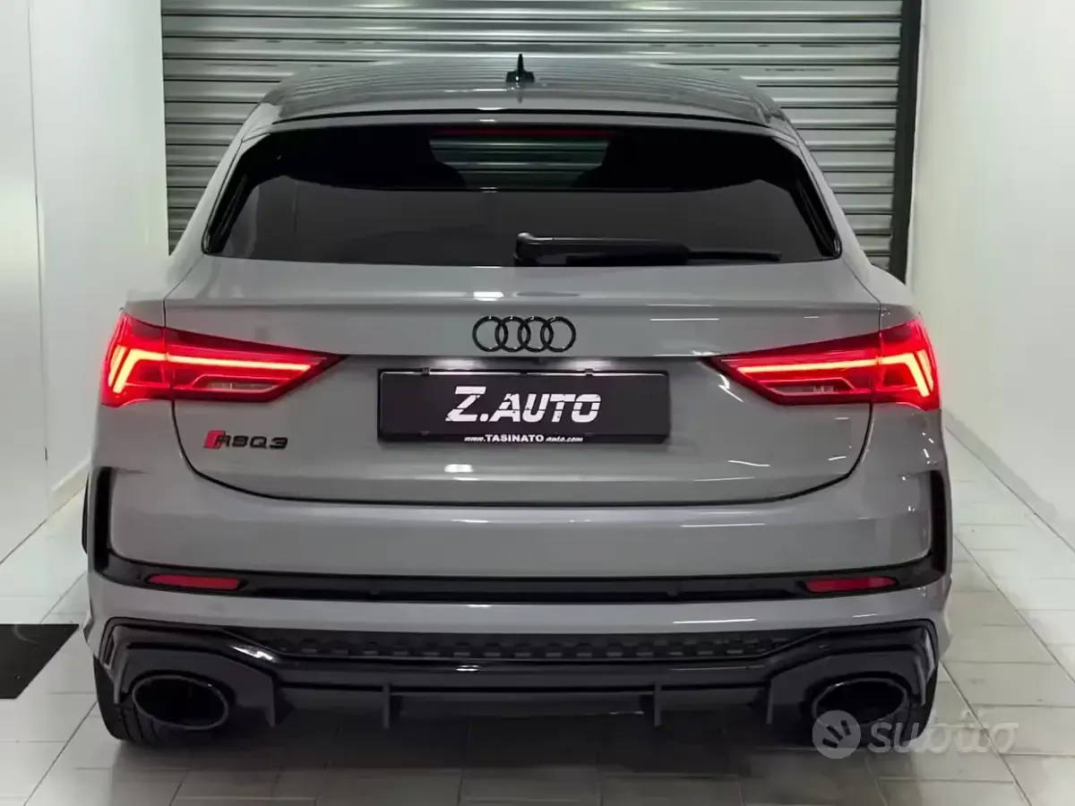 Usata Audi RS Q3 Comfort 400 CV (294 kW) 2021 Grigio SUV