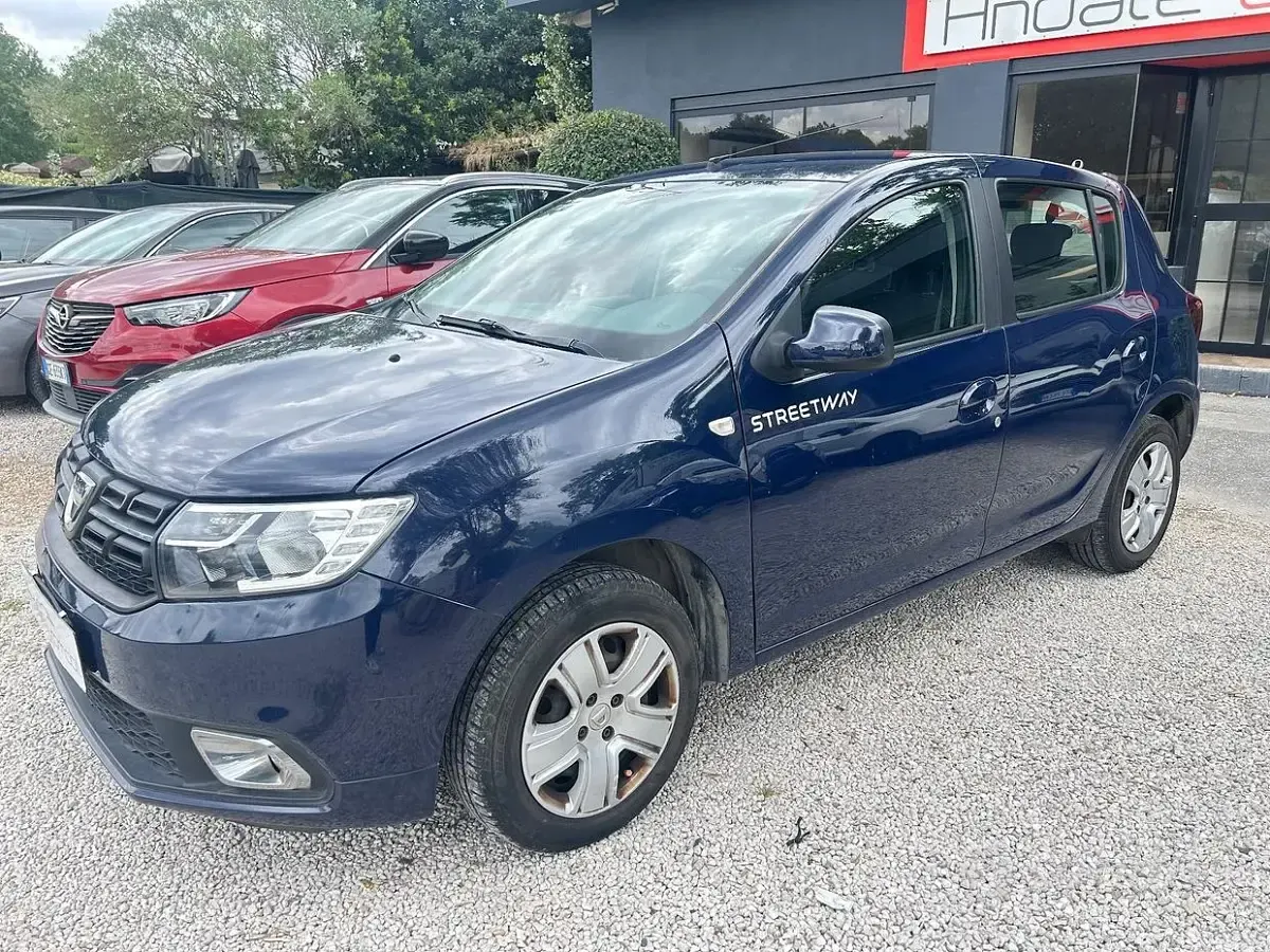 Gebraucht Dacia Sandero Comfort 75 PS (55 kW) 2019 Blau Limousine