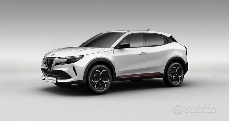 Multicolore(met.) Nuova 2025 Alfa Romeo Junior Edizione Speciale SUV | 26.500 € (Ottimo prezzo) - Immagine 1/2