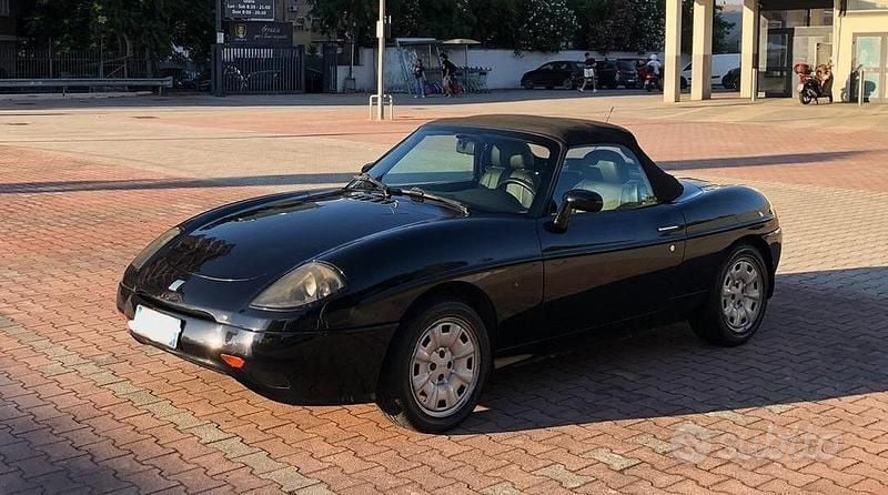 Usata Fiat Barchetta 131 CV (96 kW) 1999 Nero Cabrio