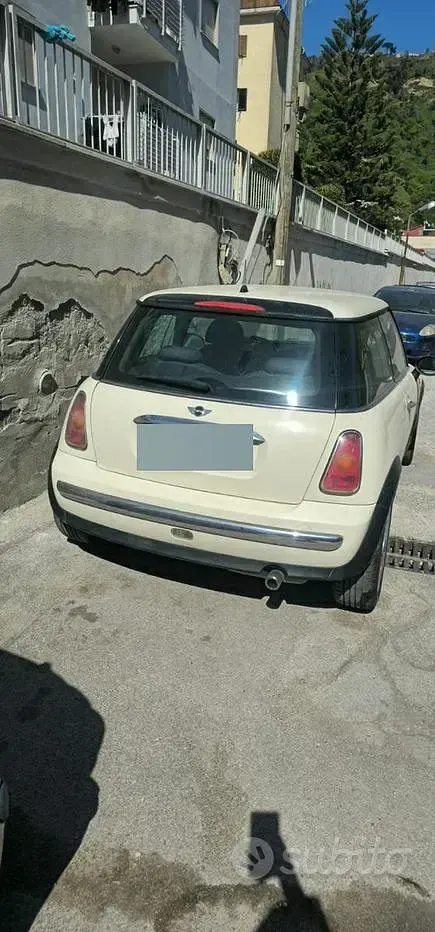 Usata Mini ONE 90 CV (66 kW) 2003 Giallo Utilitaria