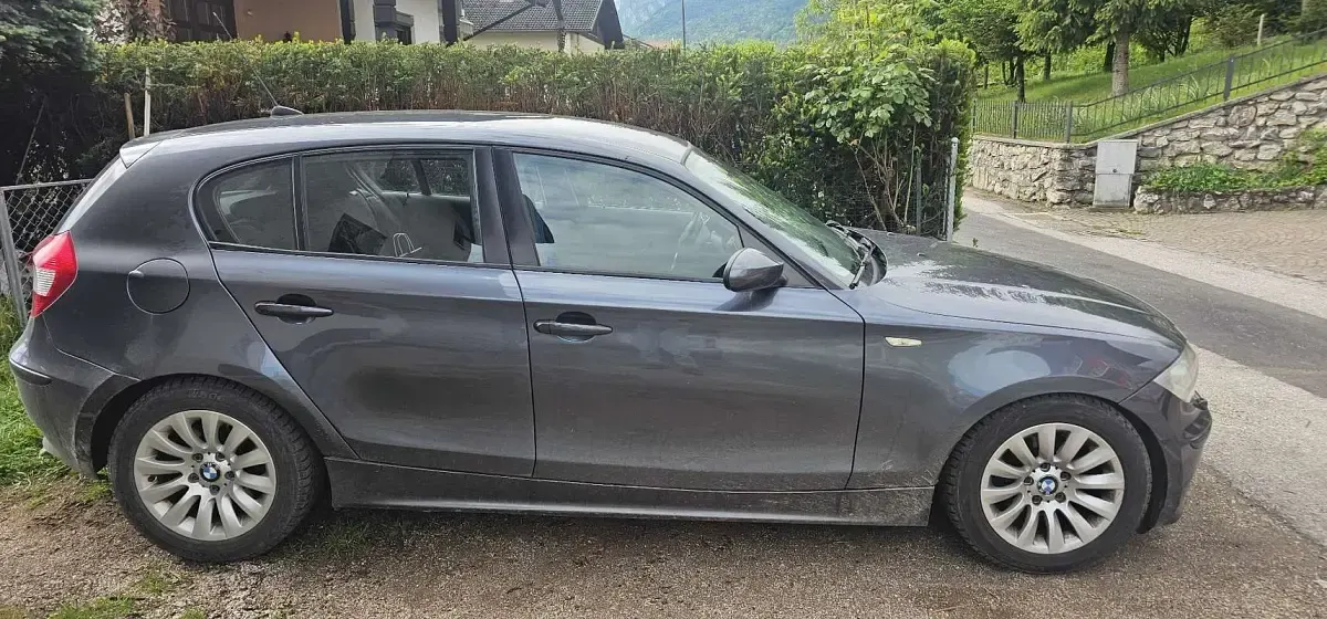 Usata BMW 120 163 CV (119 kW) 2006 Utilitaria