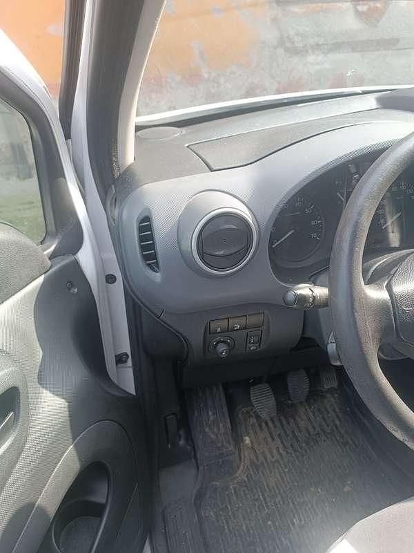 Usata Peugeot Partner Tepee Access 75 CV (55 kW) 2015 Monovolume