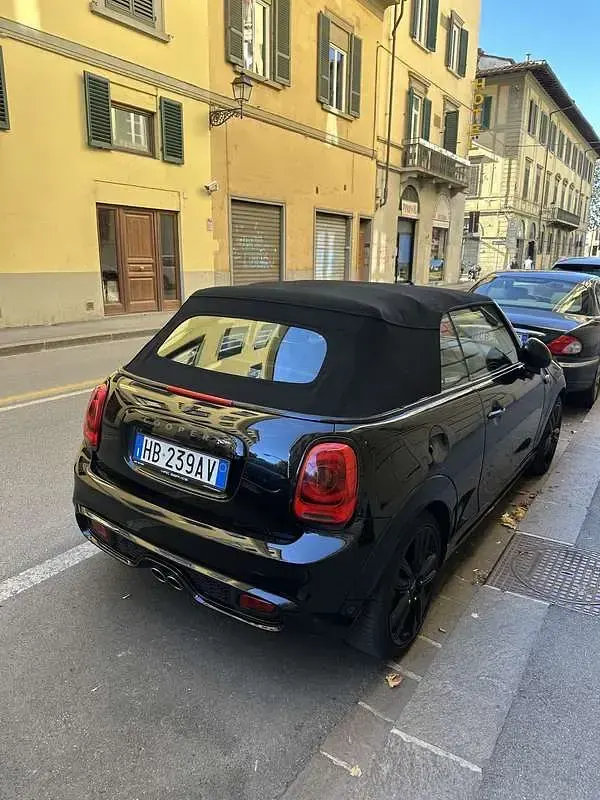 Usata Mini Cooper D Cabriolet 116 CV (85 kW) 2017 Cabrio