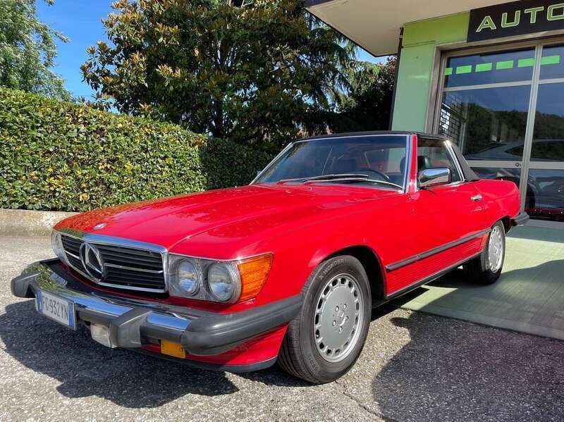 Usata Mercedes 560 231 CV (169 kW) 1989 Rosso Cabrio