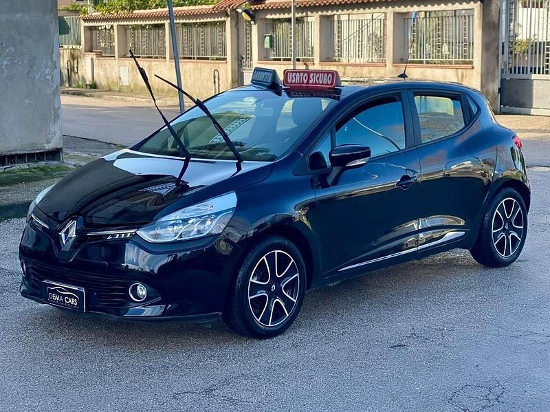 Usata Renault Clio IV 73 CV (53 kW) 2013 Nero Berlina