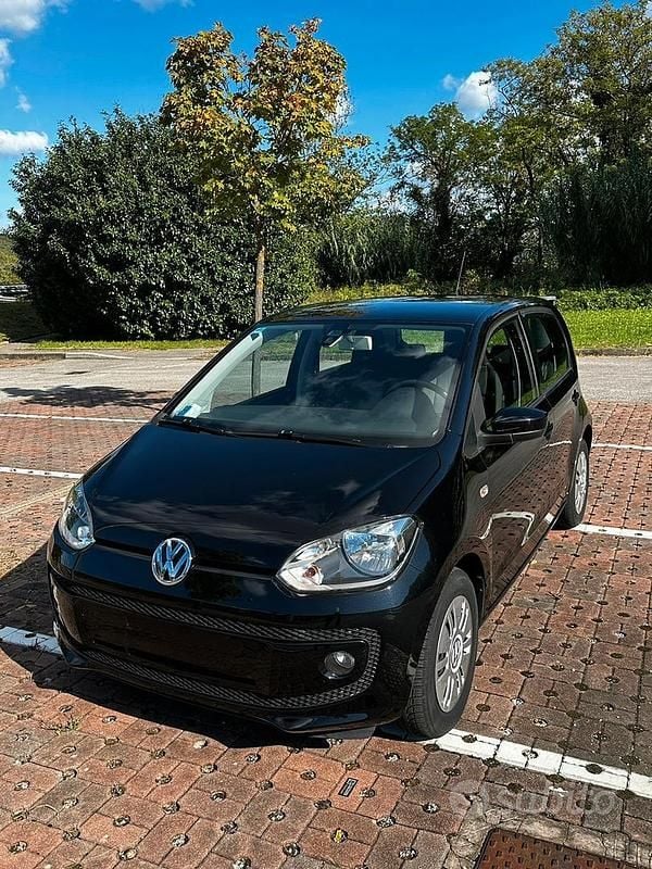 Nero Usata 2013 VW up! Move Utilitaria | 6000 € (Ottimo prezzo) - Immagine 1/4