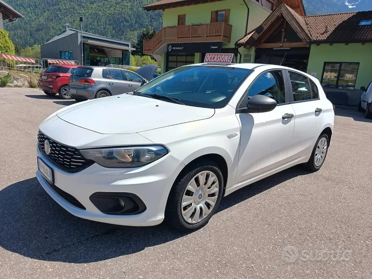 Usata Fiat Tipo Pop 120 CV (88 kW) 2018 Bianco Berlina