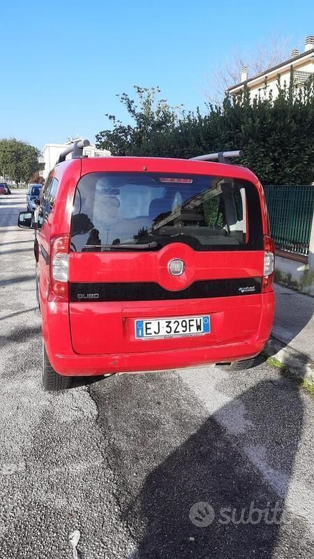 Usata Fiat Qubo Trekking 77 CV (56 kW) 2011 Rosso Monovolume