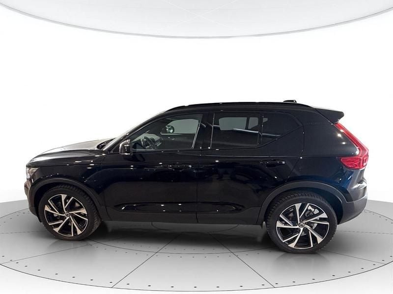 Usata Volvo XC40 R-Design 180 CV (132 kW) 2021 Nero SUV
