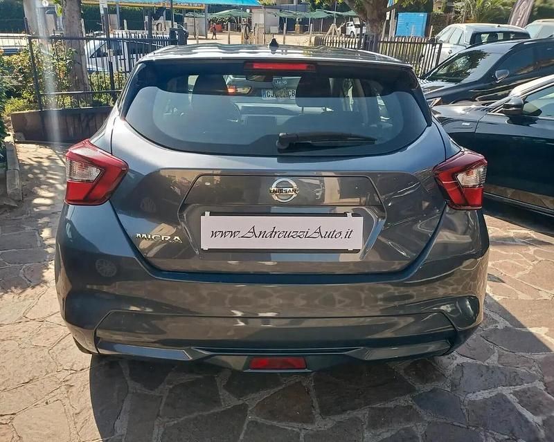 Usata Nissan Micra Acenta 92 CV (67 kW) 2022 Grigio Utilitaria