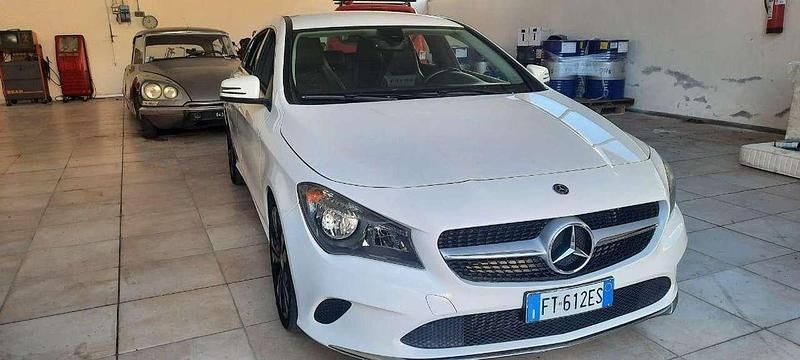 Usata Mercedes CLA180 116 CV (85 kW) 2018 Bianco(met.) Berlina
