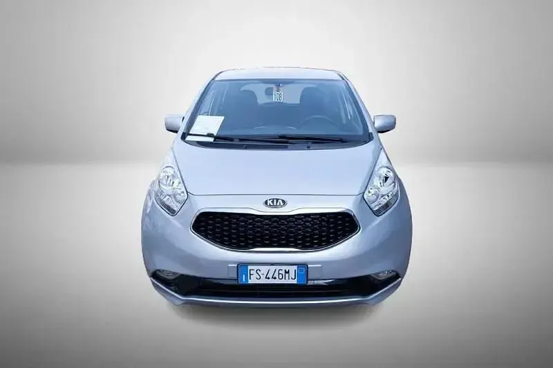 Usata Kia Venga Active 90 CV (66 kW) 2018 Grigio Utilitaria