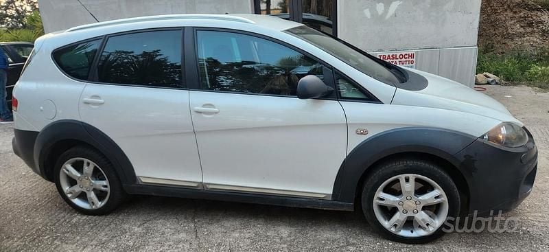 Usata Seat Altea 170 CV (125 kW) 2011 Bianco Monovolume