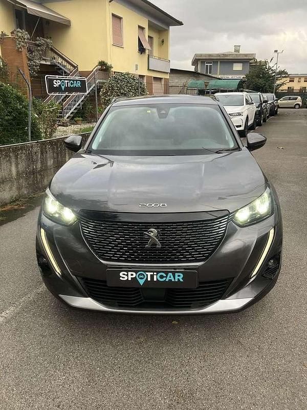 Usata Peugeot 2008 Allure 110 CV (80 kW) 2021 Grigio SUV
