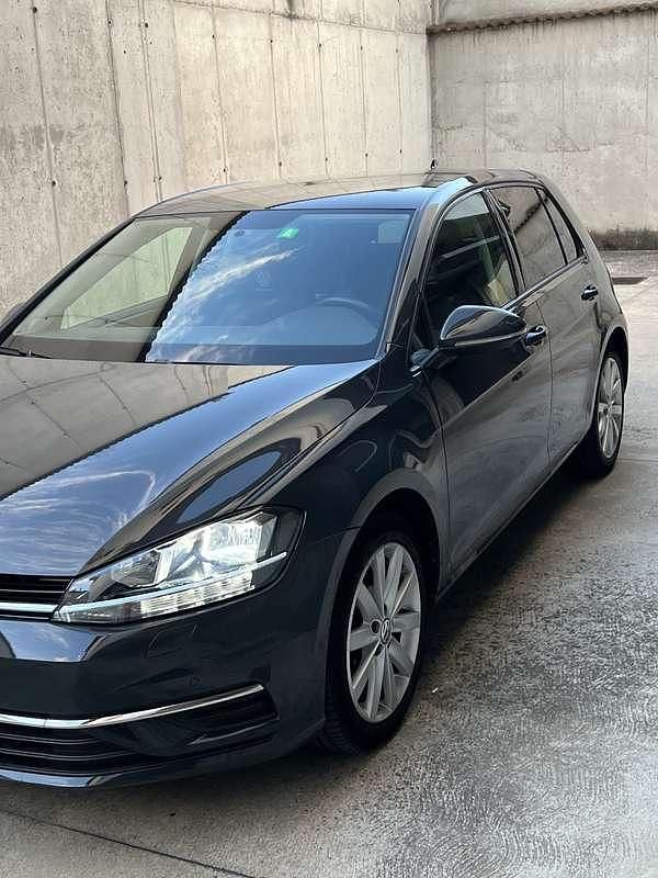 Usata VW Golf VII Highline 116 CV (85 kW) 2019 Berlina