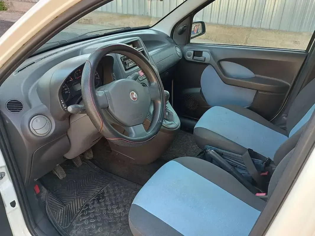 Usata Fiat Panda Dynamic 69 CV (50 kW) 2009 Bianco Utilitaria