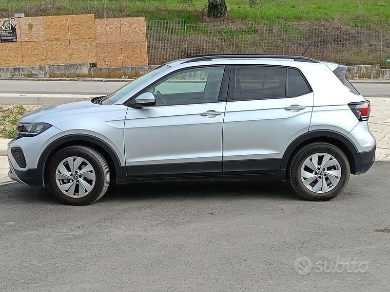 Usata VW T-Cross 95 CV (69 kW) 2025 Grigio SUV