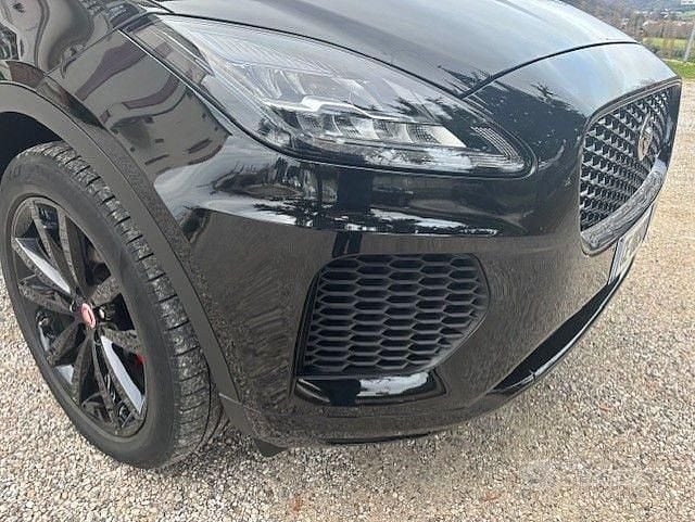 Usata Jaguar E-Pace R-Dynamic 180 CV (132 kW) 2021 Nero SUV