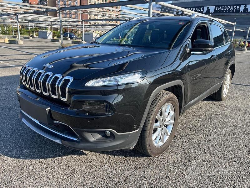 Occasion Jeep Cherokee Limited 170 ch (125 kW) 2015 Noir SUV