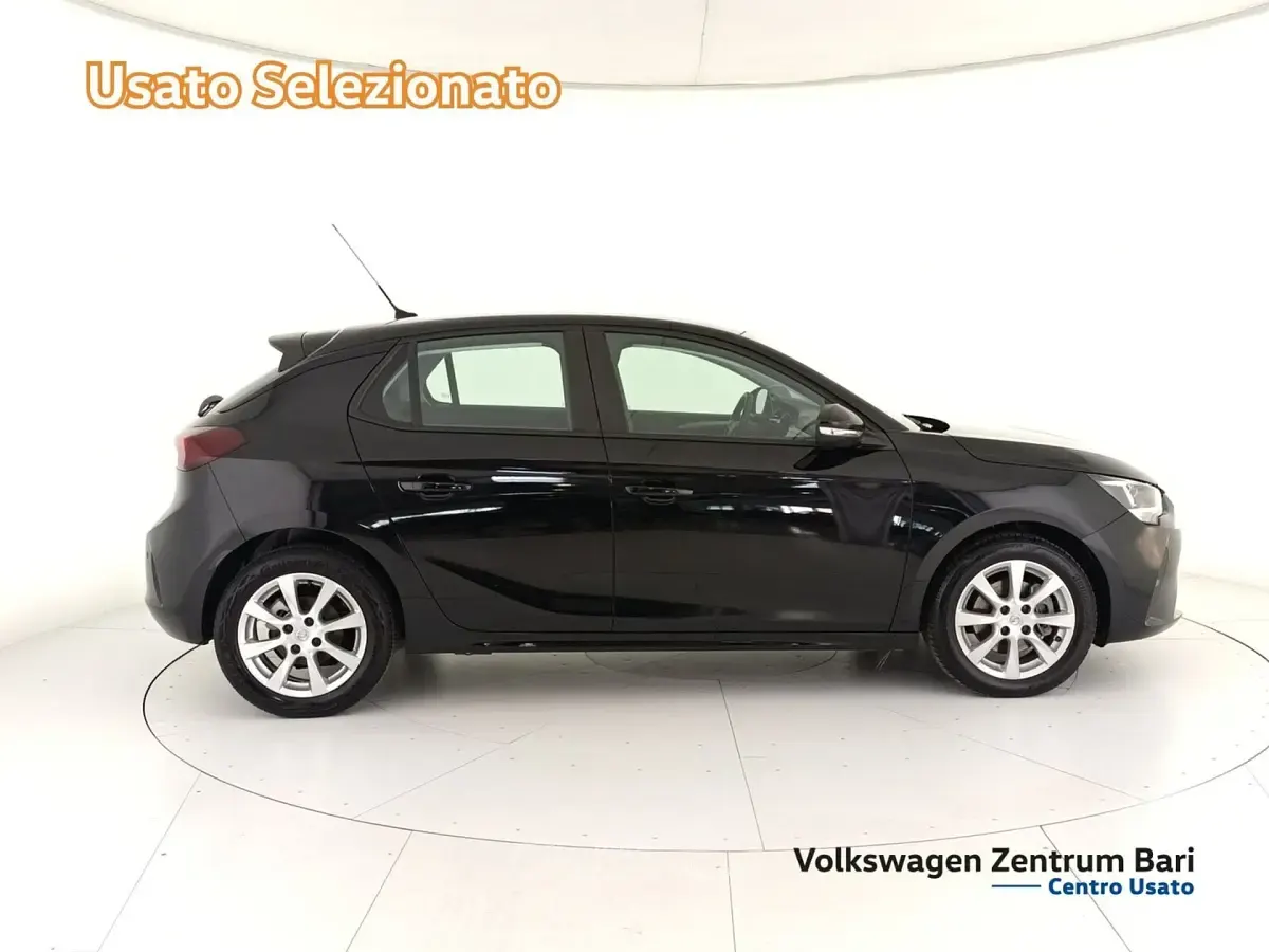 Usata Opel Corsa Edition 101 CV (74 kW) 2021 Nero Utilitaria