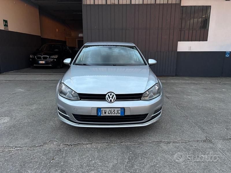 Usata VW Golf VII Highline 105 CV (77 kW) 2014 Grigio Berlina