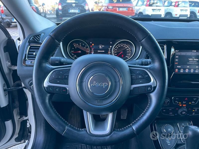 Usado Jeep Compass Limited 170 CV (125 kW) 2018 Blanco SUV