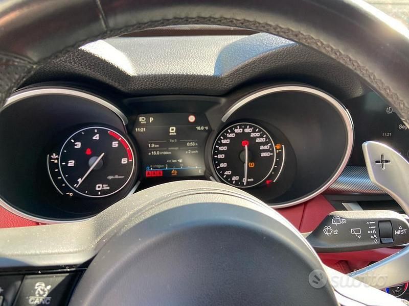 Usata Alfa Romeo Stelvio Sprint 190 CV (139 kW) 2020 Grigio SUV