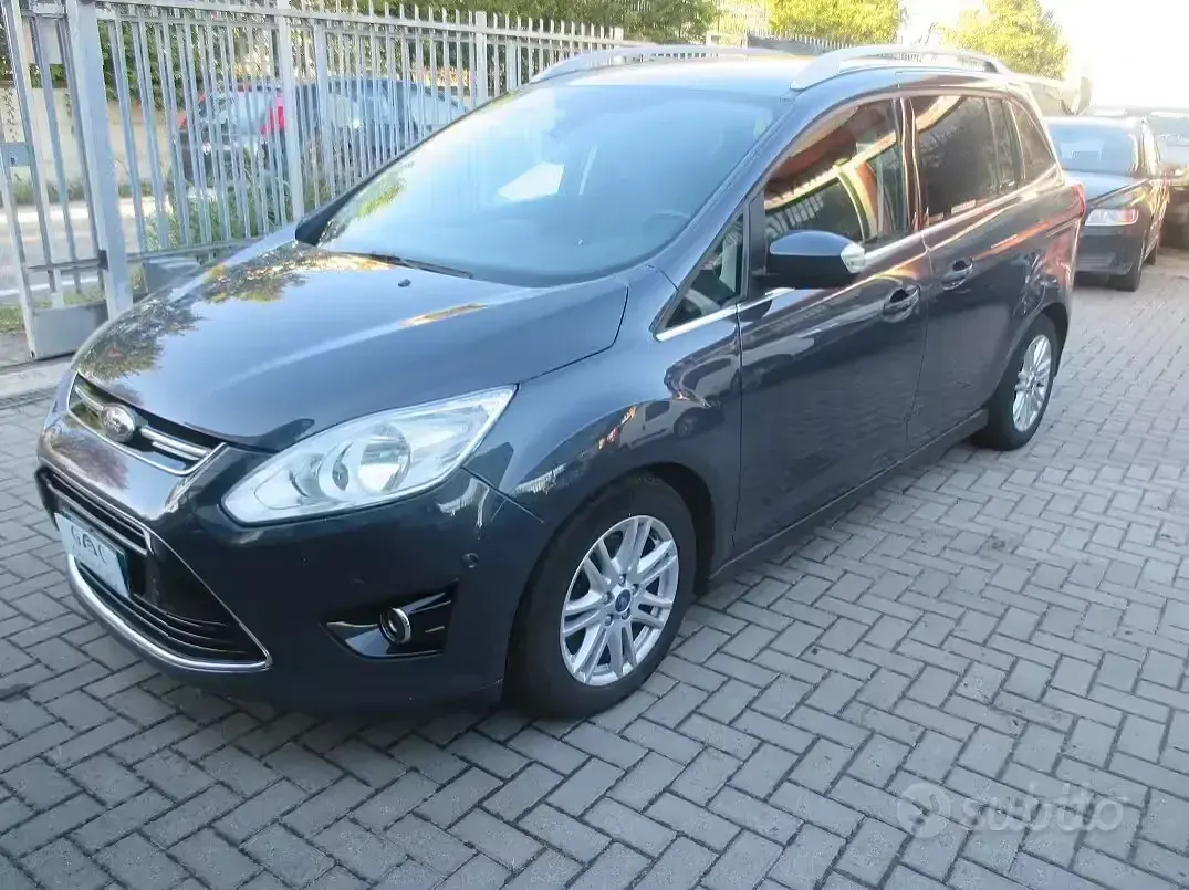 Begagnad Ford C-MAX Titanium 116 HK (85 kW) 2014 Blå Minibuss