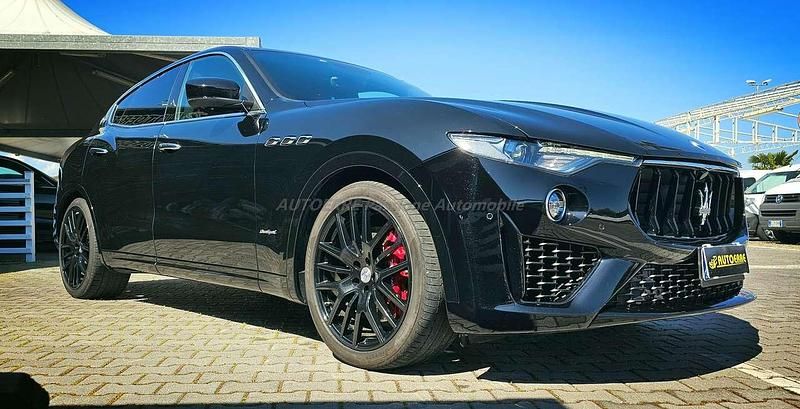 Usata Maserati Levante 349 CV (256 kW) 2019 Nero SUV