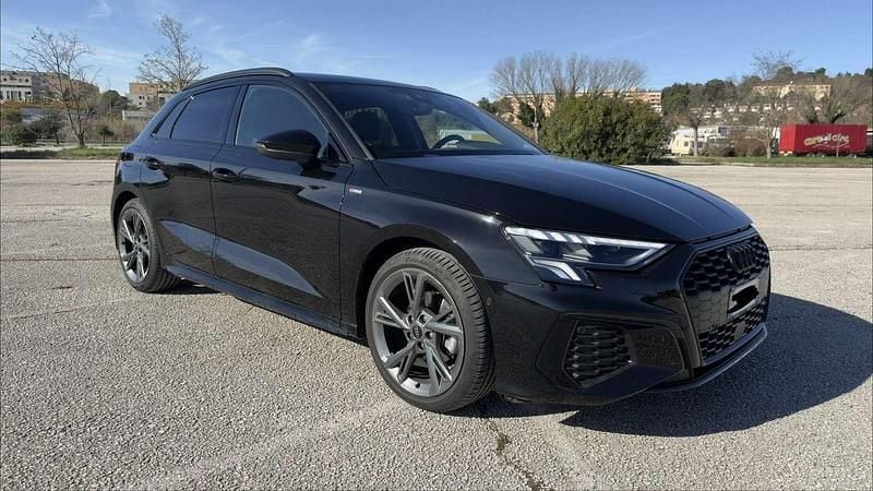 Usata Audi A3 Ambiente 150 CV (110 kW) 2023 Nero Berlina