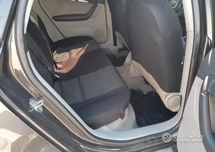 Usata Audi A3 105 CV (77 kW) 2005 Nero Utilitaria
