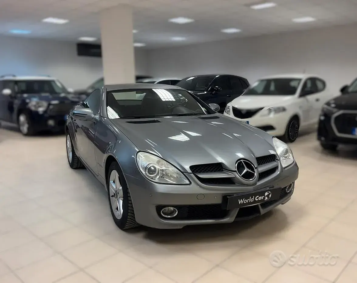 Usata Mercedes SLK200 184 CV (135 kW) 2008 Grigio Cabrio