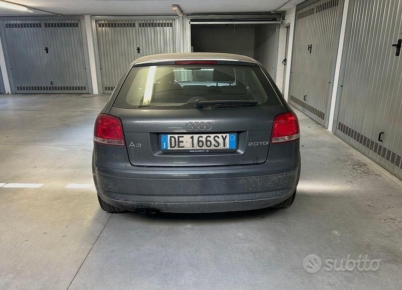 Usata Audi A3 140 CV (102 kW) 2005 Grigio Utilitaria