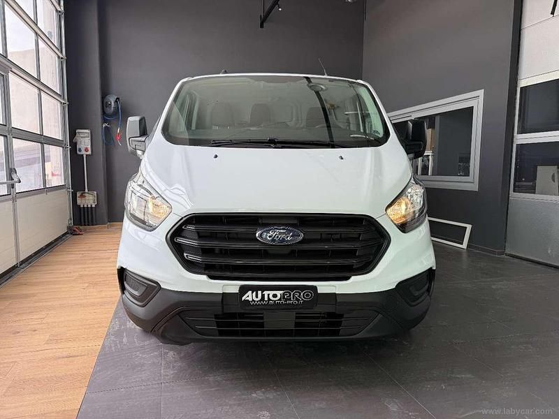 Usata Ford Transit Custom 107 CV (78 kW) 2021 Bianco Furgone