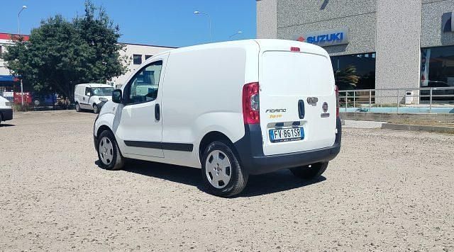 Usata Fiat Fiorino 95 CV (69 kW) 2019 Bianco pastello Monovolume