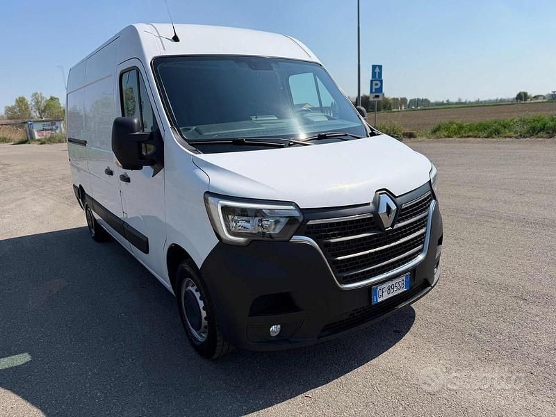 Usata Renault Master 135 CV (99 kW) 2021 Bianco Monovolume