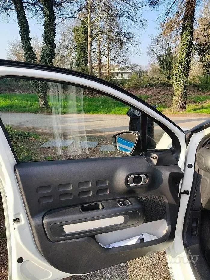 Occasion Citroën C3 75 ch (55 kW) 2017 Blanc Berline