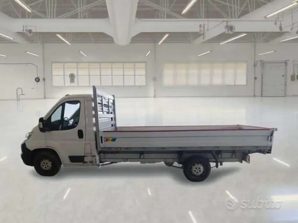 Usata Fiat Ducato 140 CV (102 kW) 2020 Bianco Furgone