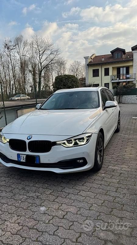 Usata BMW 318 150 CV (110 kW) 2015 Station wagon