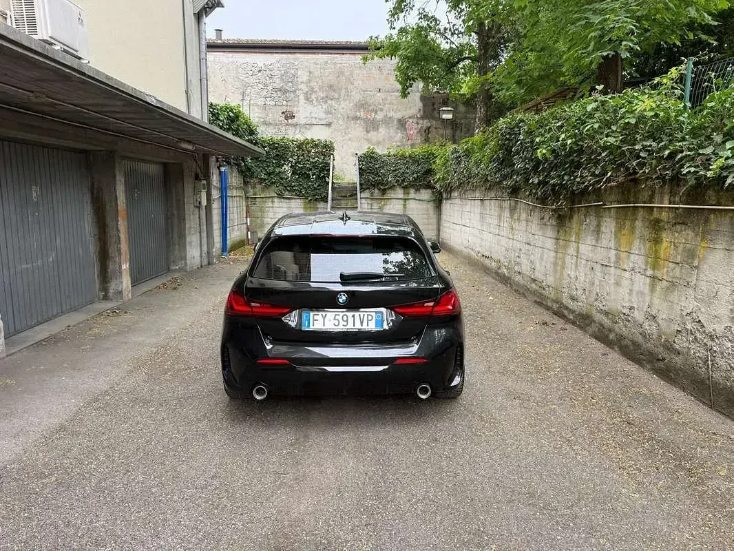 Usata BMW 118 M Sport 150 CV (110 kW) 2020 Nero Utilitaria