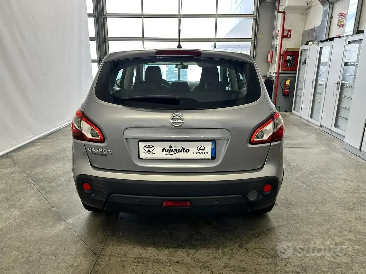 Brugt Nissan Qashqai Acenta 117 HK (86 kW) 2010 Grå SUV
