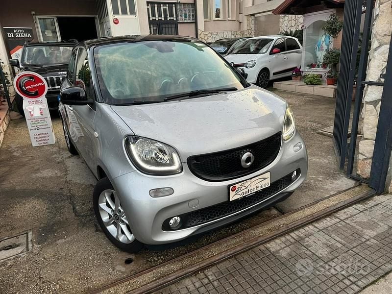 Grigio Usata 2015 Smart ForFour Passion Utilitaria | 9900 € (Buon prezzo) - Immagine 1/4